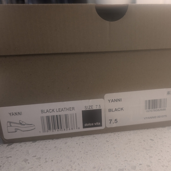 Dolce Vita | Yanni Platform Loafer In Black - Picture 5 of 9